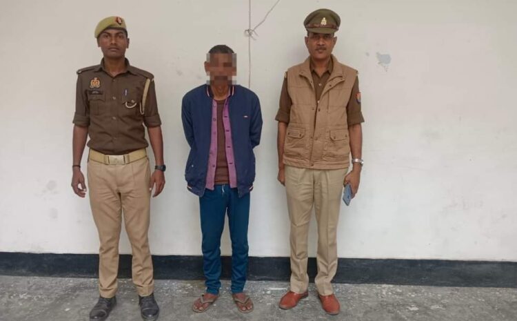  सोनभद्र-: चोपन पुलिस ने १ किलो २०० ग्राम के साथ १ गांजा तस्कर को भेजा जेल